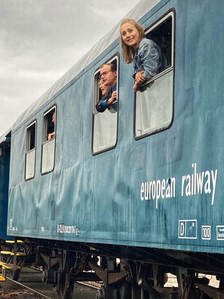 Das letzte Kleinod Über den Zaun Eisenbahntheater